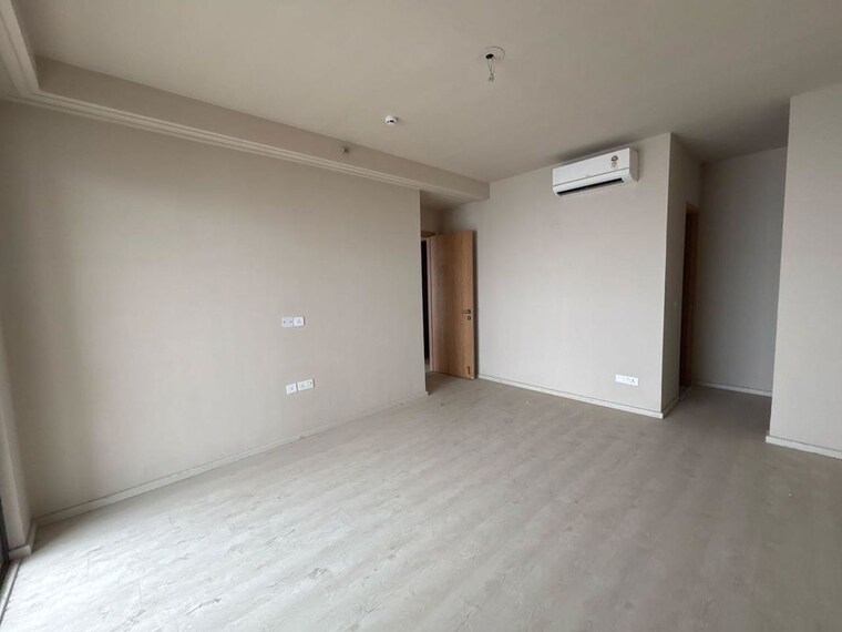Room, m3m-heights 3.5 Bedroom 2040 Sq.Ft. Apartment In Sector 65 Gurgaon 10044465