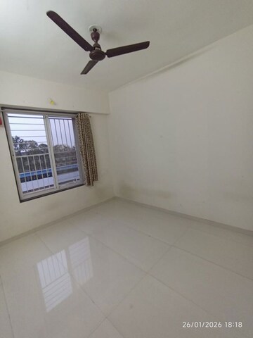Room in 2 BHK Apartment at Shanti Sentosa Serene, Tathawade – for Rent