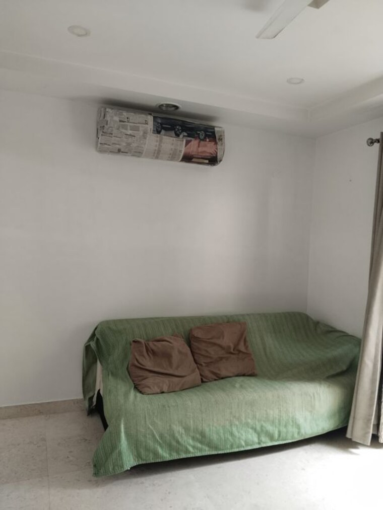 Bedroom, sarita vihar 4 Bedroom 2500 Sq.Ft. Apartment In Sarita Vihar Delhi 10044528