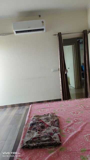 Room in 2 BHK Apartment at Saviour Green Arch, Tech Zone 4 Greater Noida – for Rent