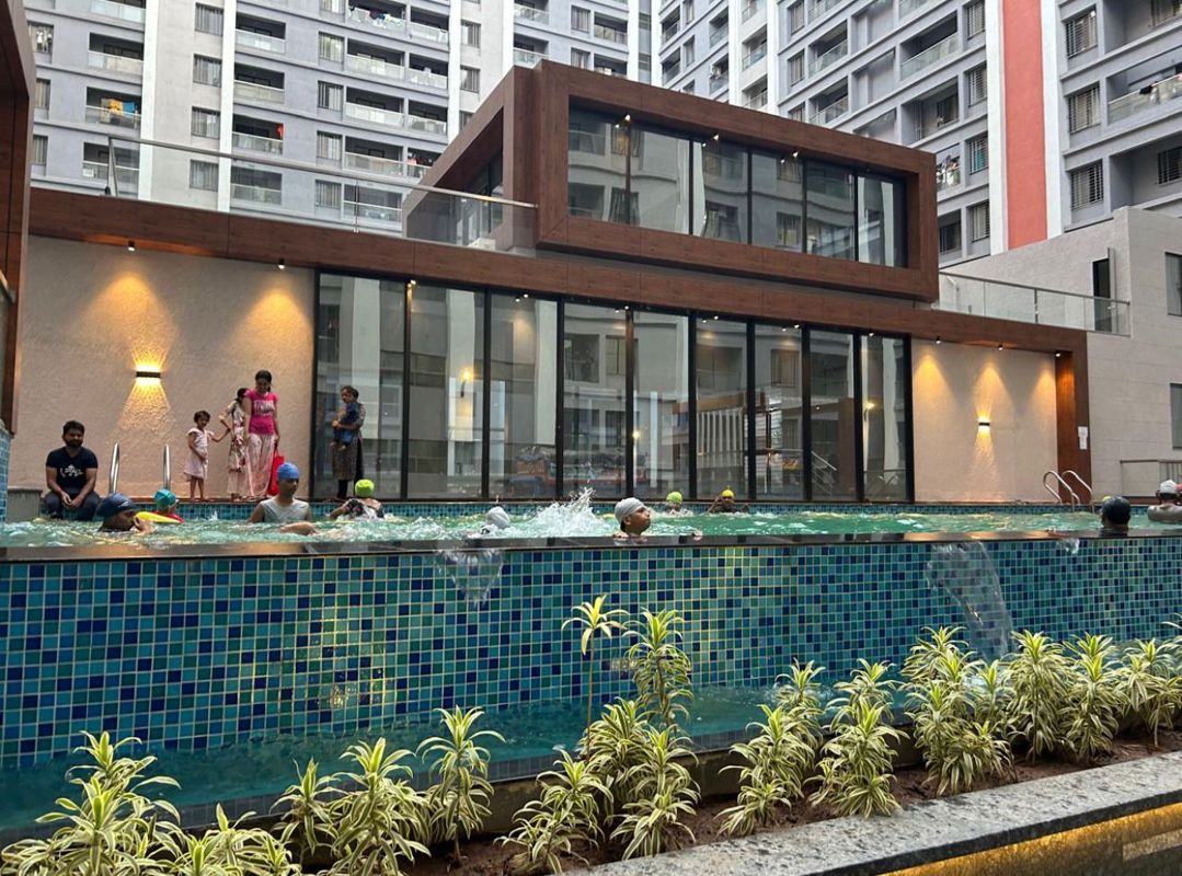 2 BHK Apartment For Rent in Roshan Milestone