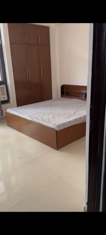 4 BHK Apartment For Sale in Vaibhav Khand