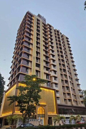 2.5 BHK Apartment For Rent in Alamdar The Auro, Lower Parel