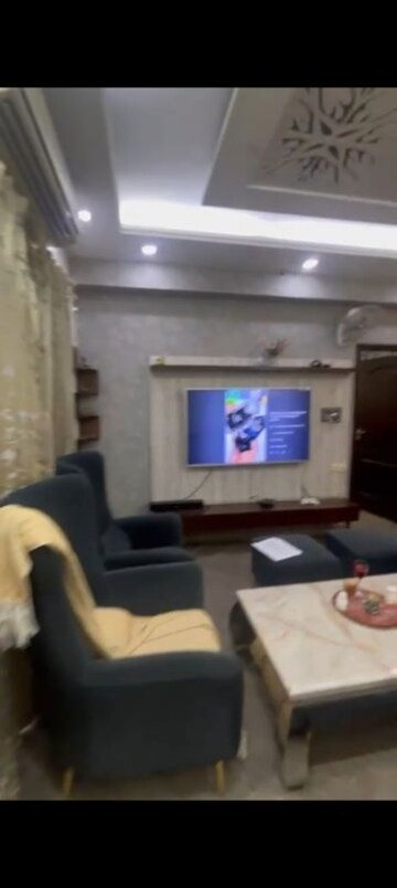 Living Room in 4 BHK Apartment at ATS Advantage, Ahinsa Khand 1 – for Sale