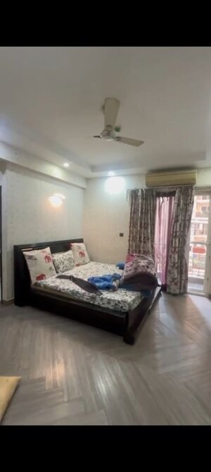 Bedroom in 4 BHK Apartment at ATS Advantage, Ahinsa Khand 1 – for Sale