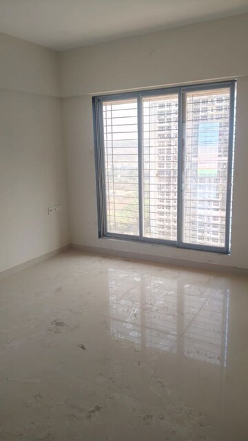 Room in 1 BHK Apartment at Re Form Delta House, Goregaon East – for Rent