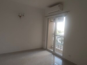 Room in 3 BHK Apartment at ATS Pristine, Sector 150 – for Rent