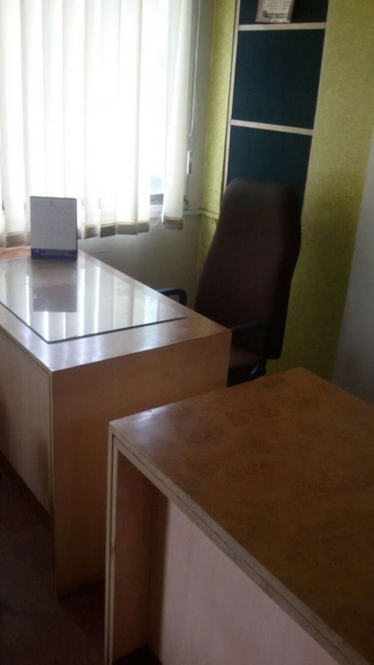 Common Area, law college road Commercial Office Space 250 Sq.Ft. In Law College Road Pune 10044592