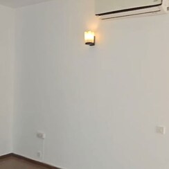 2.5 BHK + Servant Room Apartment For Rent in Pioneer Park Phase 1