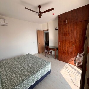 Bedroom in 2.5 BHK Apartment at Pioneer Park Phase 1, Sector 61 – for Rent