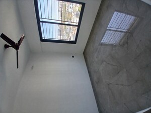 Room in 1 BHK Apartment at Unique Youtopia, Kharadi – for Rent