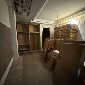 Parking in 3 BHK Builder Floor at New Rajinder Nagar – for Sale