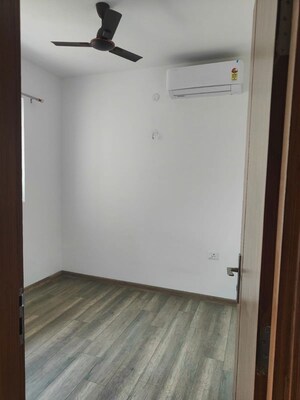 Room in 3 BHK Apartment at The Center Court, Sector 88a – for Rent