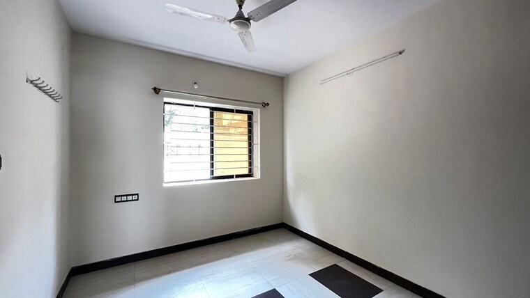 Room, hsr layout 2 Bedroom 1250 Sq.Ft. Builder Floor In Hsr Layout Bangalore 10044738