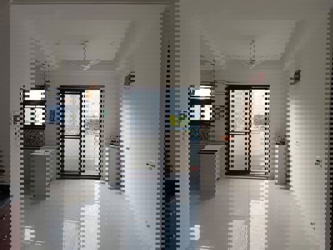 3 BHK 1750 Sq.Ft. Apartment in Godrej Meridien