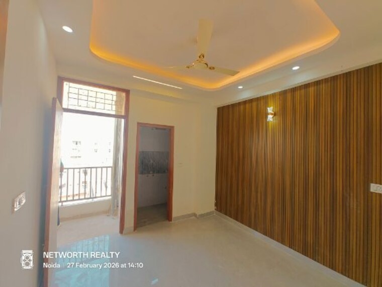 Bedroom, sector 73 2 Bedroom 1000 Sq.Ft. Builder Floor In Sector 73 Noida 10044885