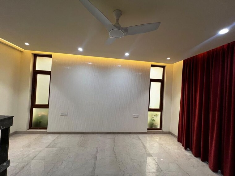 Room, emaar-marbella 5 Bedroom 8120 Sq.Ft. Villa In Sector 66 Gurgaon 10044896