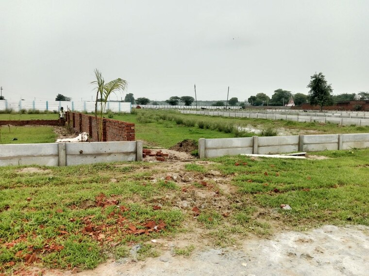 undefined, laramda  152 Sq.Yd. Plot In Laramda Agra 10044829