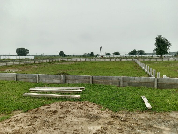 undefined, laramda  152 Sq.Yd. Plot In Laramda Agra 10044829