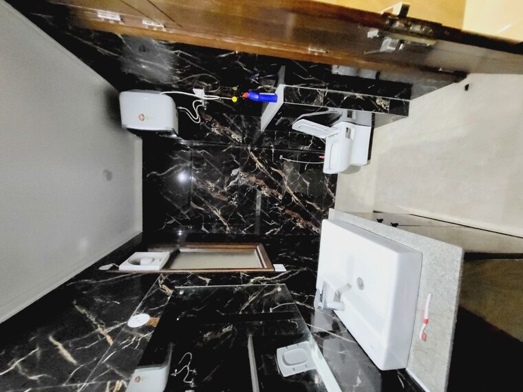 Attached Bathroom, saket 4 Bedroom 2200 Sq.Ft. Builder Floor In Saket Delhi 10044910