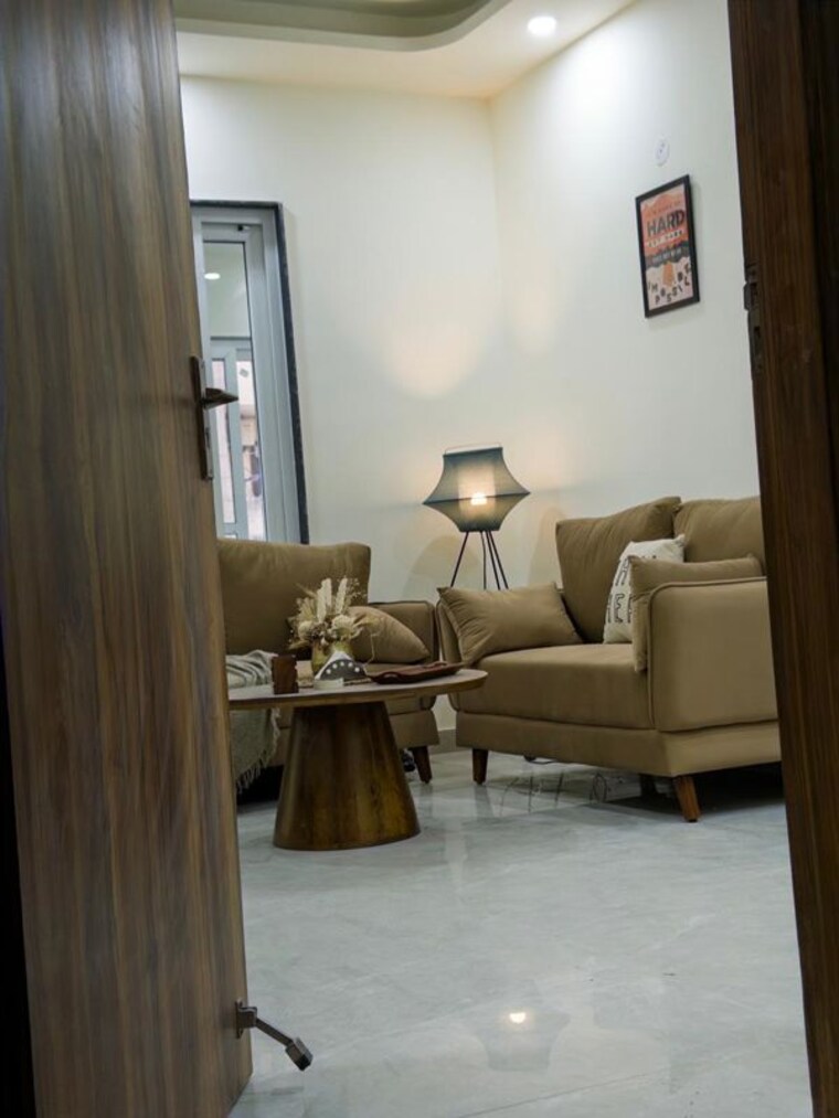Living Room, ansal-royale-casa 1 Bedroom 1500 Sq.Ft. Builder Floor In Sector 55 Gurgaon 10044953