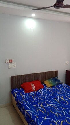 1 RkBuilder Floor For Rent in Vipul Agora