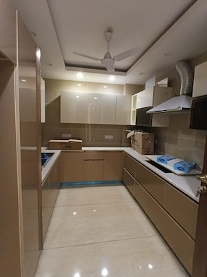 Kitchen in 4 BHK Builder Floor at DLF The Grove, Sector 54 – for Rent