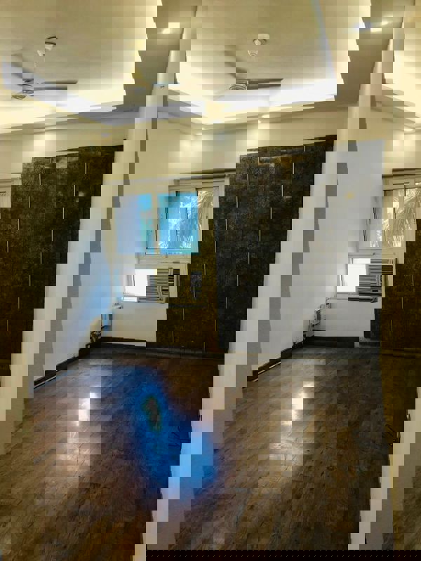 3 BHK + Servant Room 2263 Sq.Ft. Apartment in Unitech Heritage City