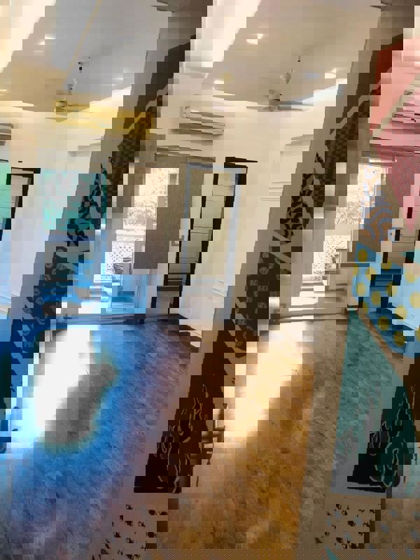 3 BHK + Servant Room 2242 Sq.Ft. Apartment in Unitech Heritage City