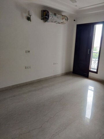 4 BHK Builder Floor For Sale in Kailash Colony