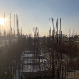  Shop – Exterior View View at Auric Universal Square, Sector 77 - for Sale