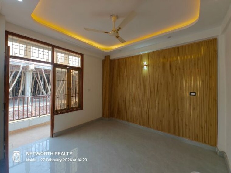Bedroom, sector 73 3 Bedroom 1350 Sq.Ft. Builder Floor In Sector 73 Noida 10045270