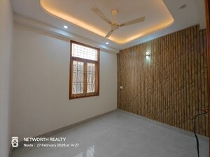 Bedroom in 3 BHK Builder Floor at Sector 73 – for Sale