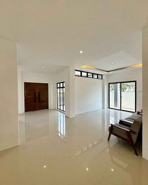 Room in 3 BHK Villa at Whitefield Bougainvilla, Whitefield – for Sale