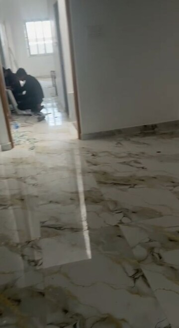 Parking in 3 BHK Independent House at Sultanpur Road – for Sale