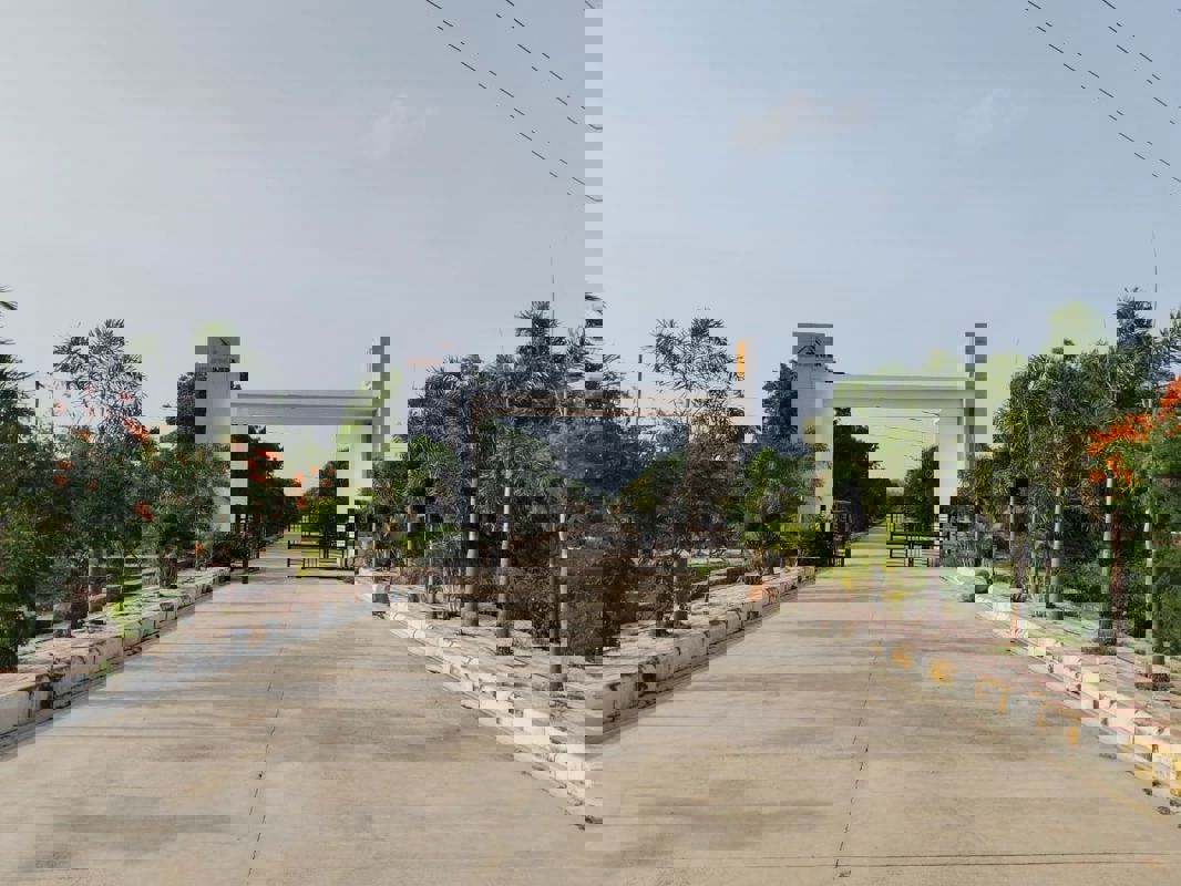  Plot – Exterior View View at Aroor - for Sale