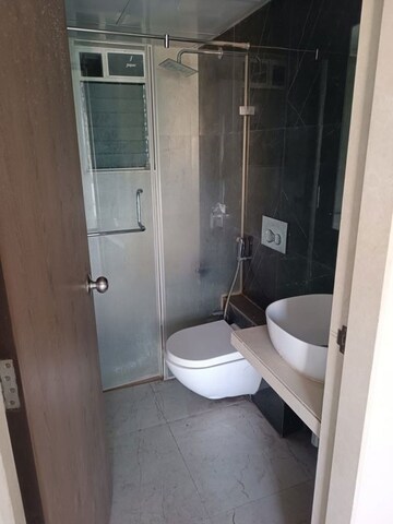 Bathroom in 1.5 BHK Apartment at Sheth Zuri, Laxmi Nagar – for Rent