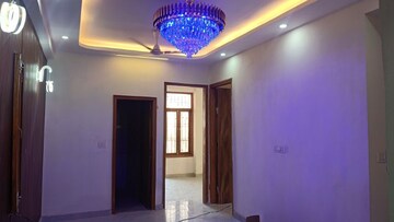 Room in 2 BHK Builder Floor at Sector 73 – for Sale