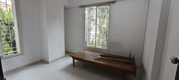 Room in 2 BHK Apartment at Ravetkar Sukhniwas, Senapati Bapat Road – for Rent