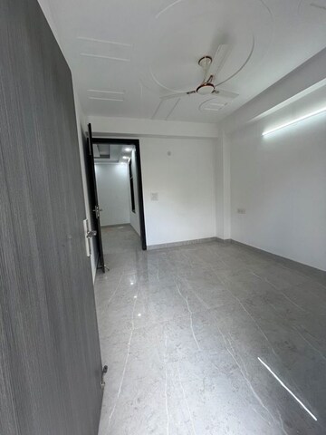 Room in 2 BHK Builder Floor at Palm Residency Chhatarpur, Chattarpur – for Sale