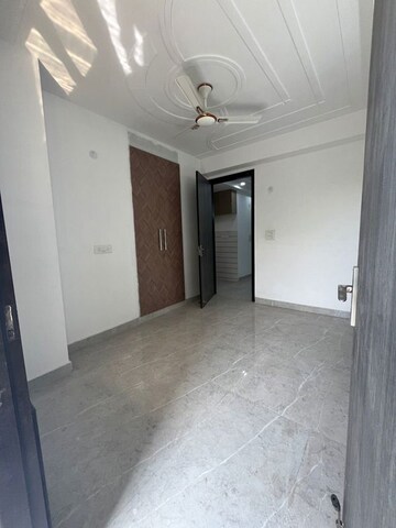 Room in 2 BHK Builder Floor at Palm Residency Chhatarpur, Chattarpur – for Sale