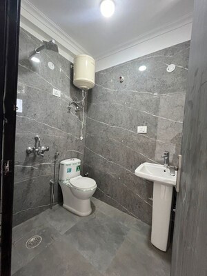 Attached Bathroom in 2 BHK Builder Floor at Palm Residency Chhatarpur, Chattarpur – for Sale