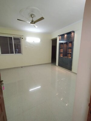 2 BHK Apartment For Rent in Aravali Enclave, Vrindavan Yojna
