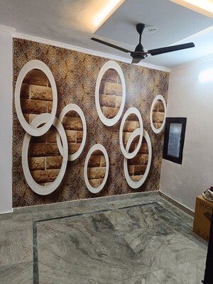 Furnished Amenities in 2.5 BHK Builder Floor at Uttam Nagar – for Sale