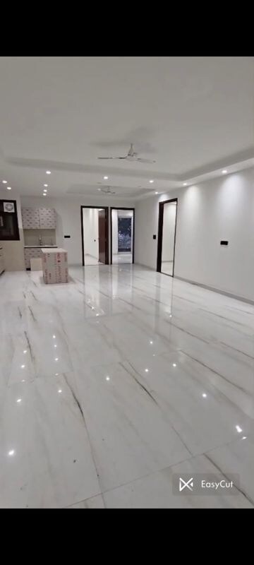 4 BHK Builder Floor For Sale in Palm Residency Chhatarpur, Chattarpur