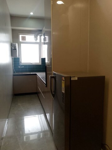 Room in 1 BHK Builder Floor at Sector 31 – for Rent