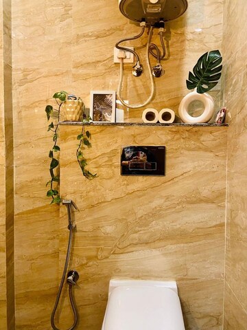 Furnished Amenities in 3 BHK Builder Floor at Saket – for Rent