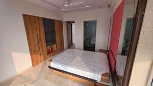 Bedroom in 4 BHK Apartment at Grand Bella Vista, Bandra West – for Rent