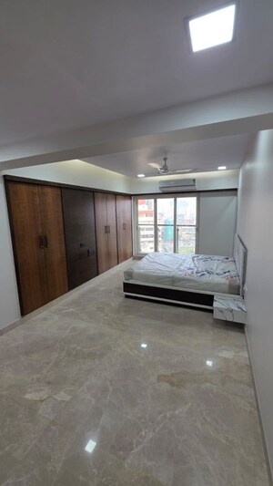 Bedroom in 4 BHK Apartment at Grand Bella Vista, Bandra West – for Rent