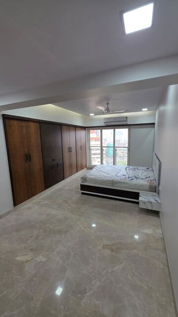 Bedroom in 4 BHK Apartment at Grand Bella Vista, Bandra West – for Rent
